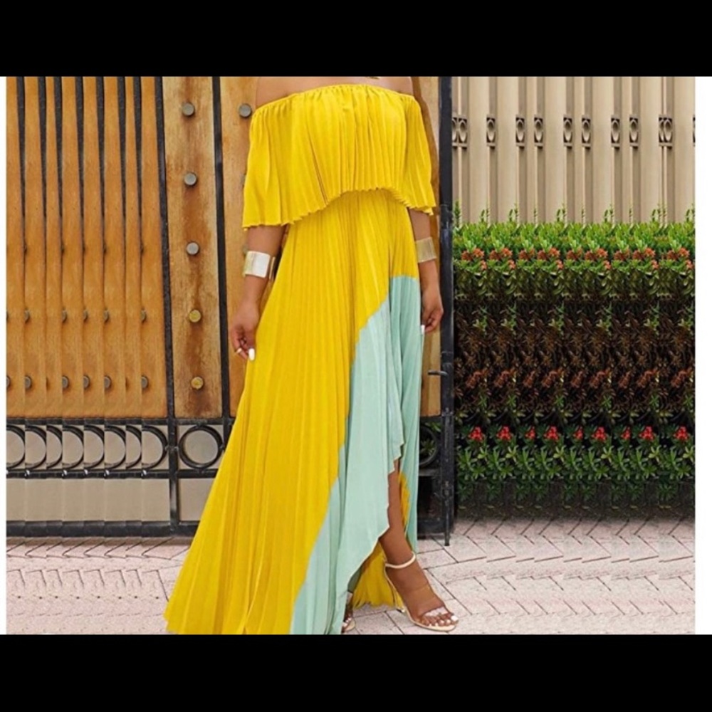 Chiffon off the shoulder dress